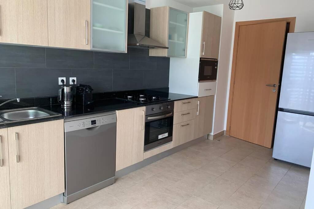 Appartement De Haut Standing En Residence Agadir Exterior photo